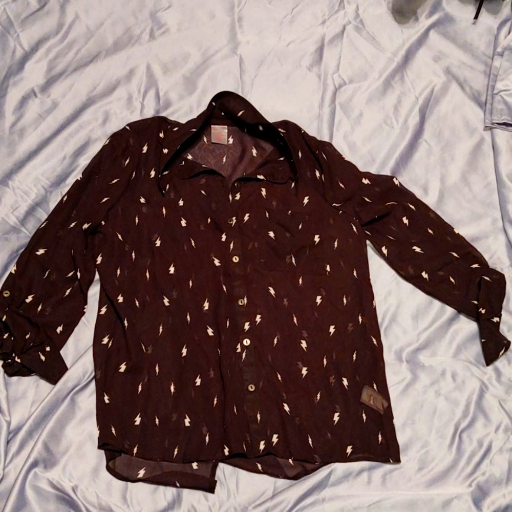 New lightning bolt sheet button up shirt